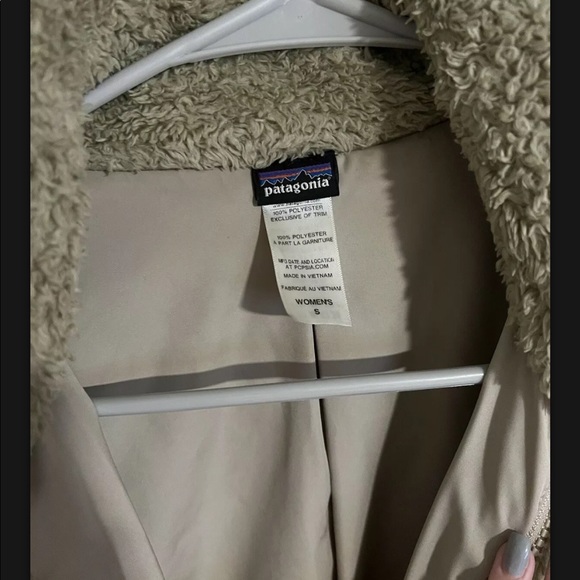 Womens Patagonia Los Gatos size small - Picture 3 of 3